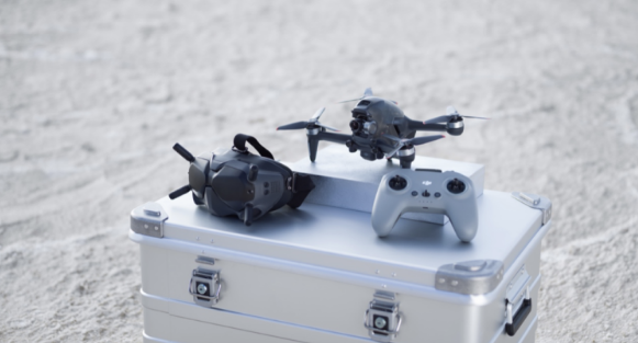 大疆创新发布沉浸式飞行无人机，飞行员的福利一大波